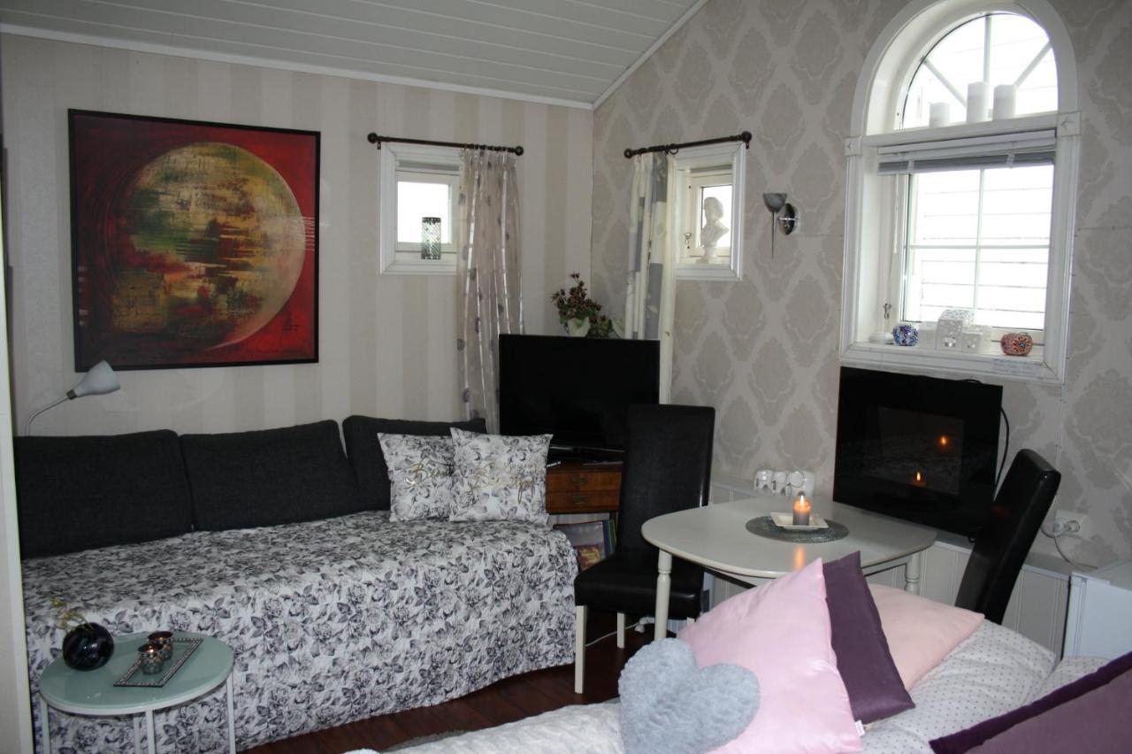 Volda Huset Pa Hauenヴィラ エクステリア 写真